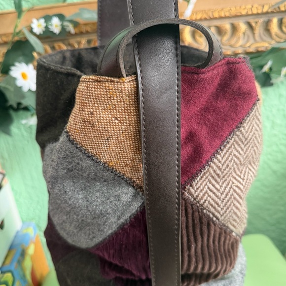 Vintage Y2K GAP Bucket Patchwork Backpack Sling Bag - Picture 4 of 6